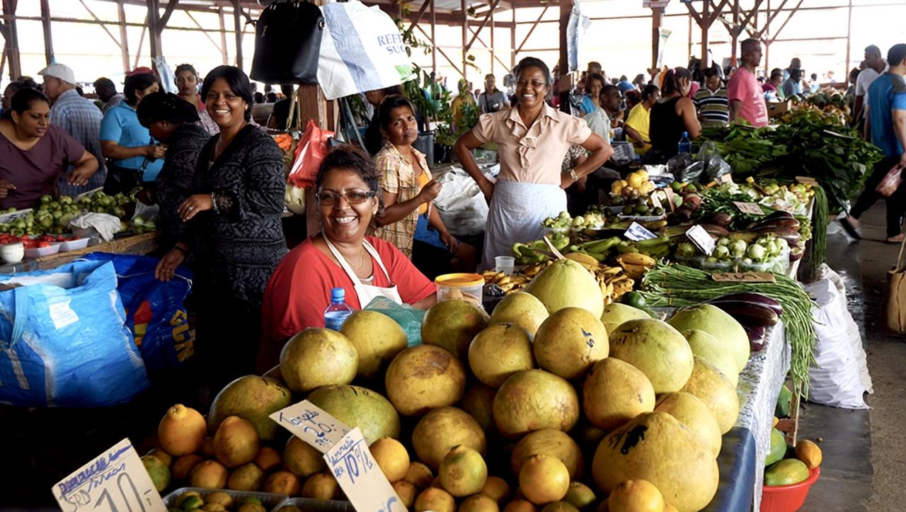 Surinamese Food & Market Morning